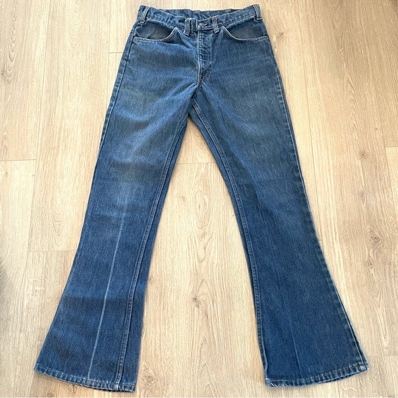 (Hold for Baylei1958) Vintage Levi’s Bell Bottom Flare Size 30 - Picture 2 of 15